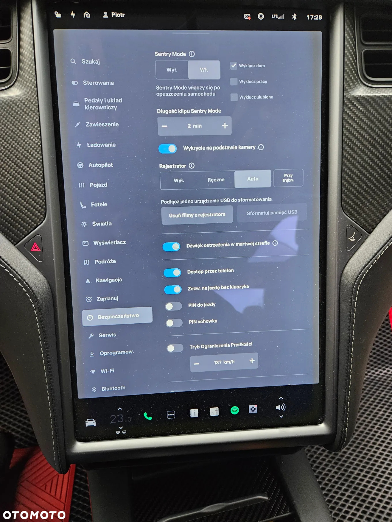 Tesla Model X P 100 D - 6