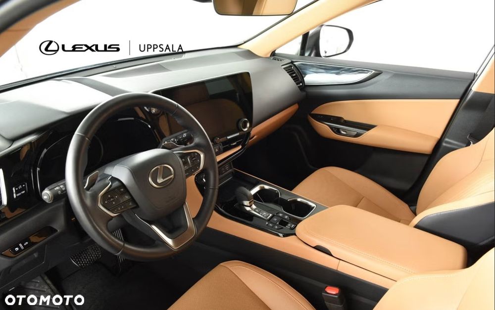 Lexus NX 450h+ E-FOUR Business - 6