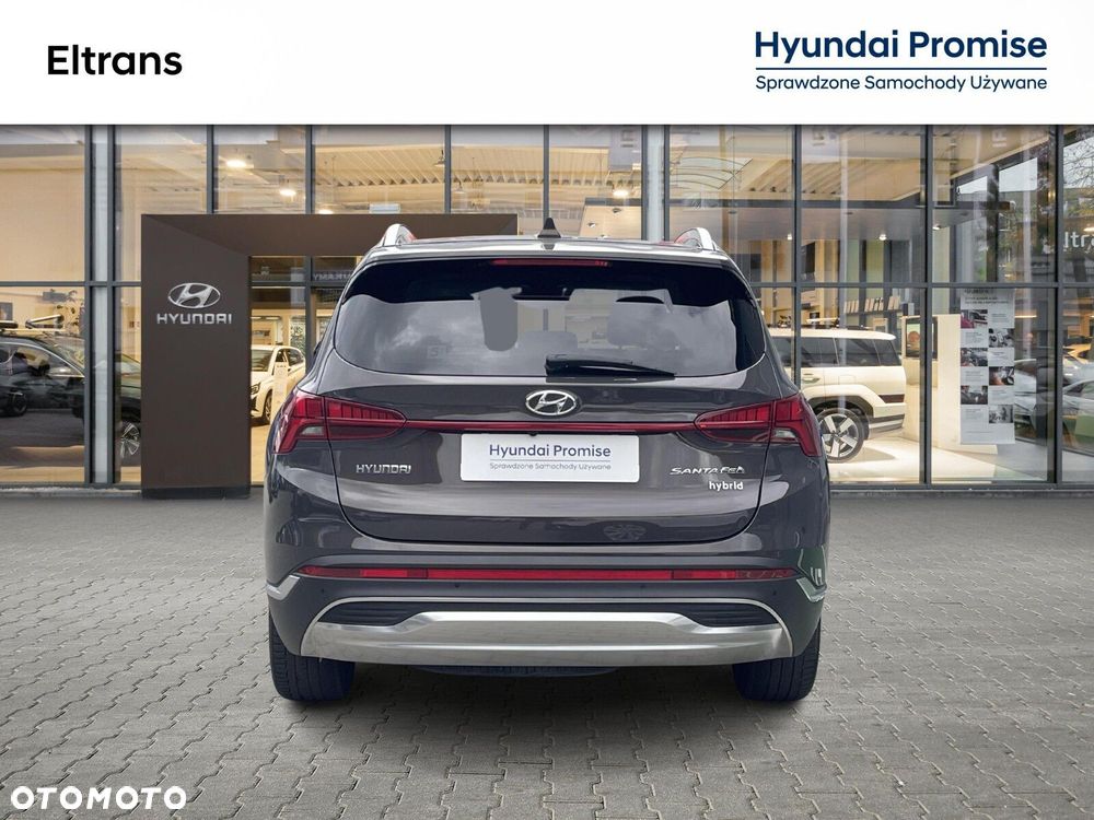 Hyundai Santa Fe - 5