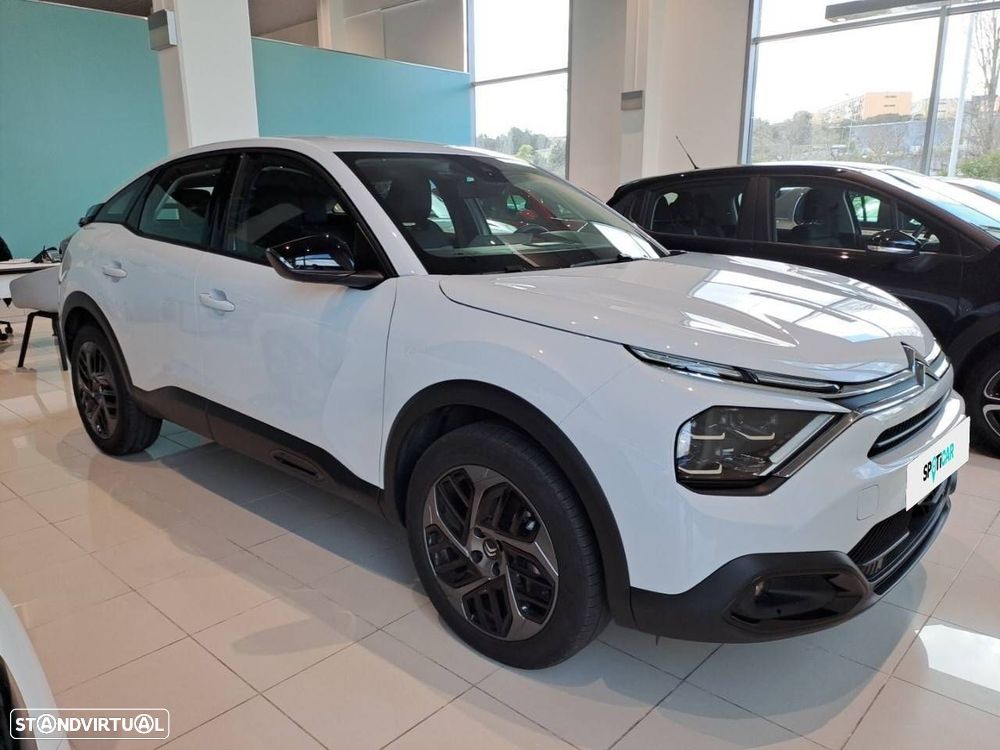 Citroën C4 1.2 PureTech Plus — fotografia 3