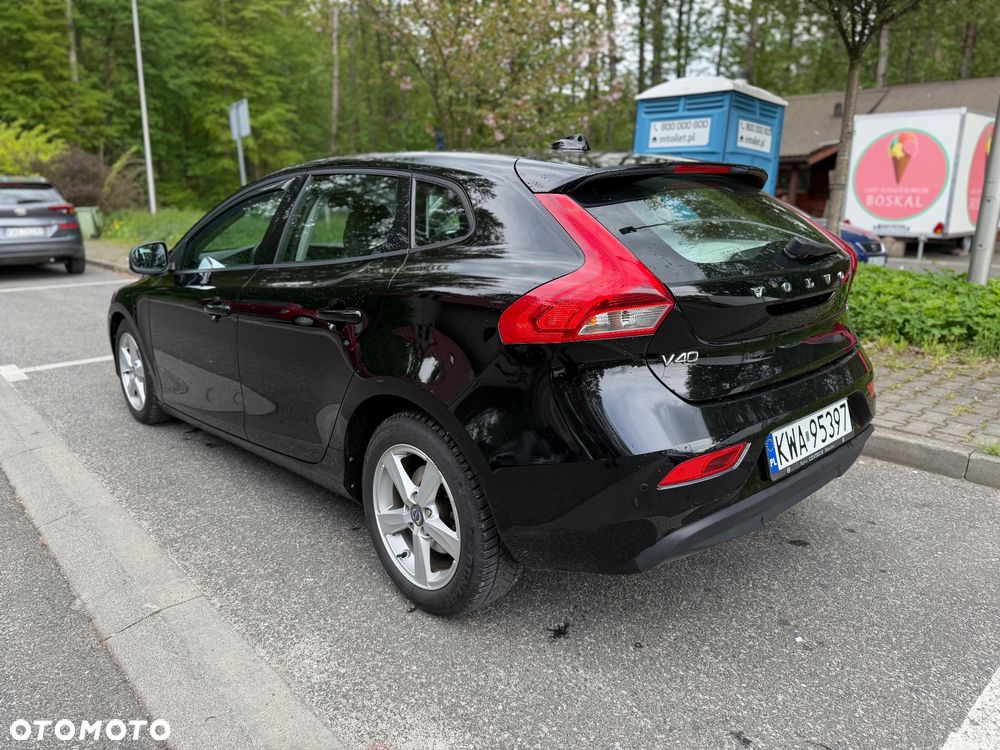 Volvo V40 D2 Powershift Momentum - 6
