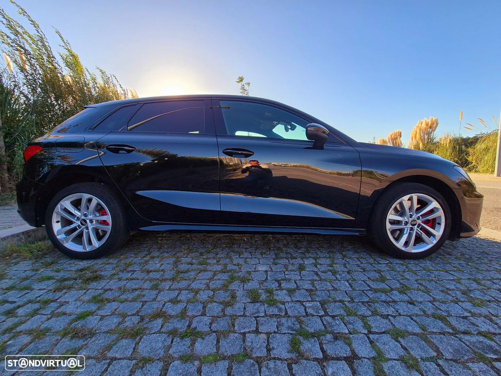 Audi A3 Sportback 45 TFSIe S tronic S line - 2