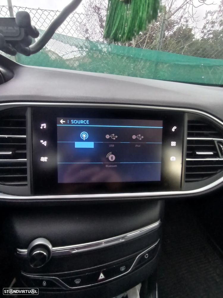 Peugeot 308 BlueHDi FAP 130 EAT6 Stop & Start Active - 16