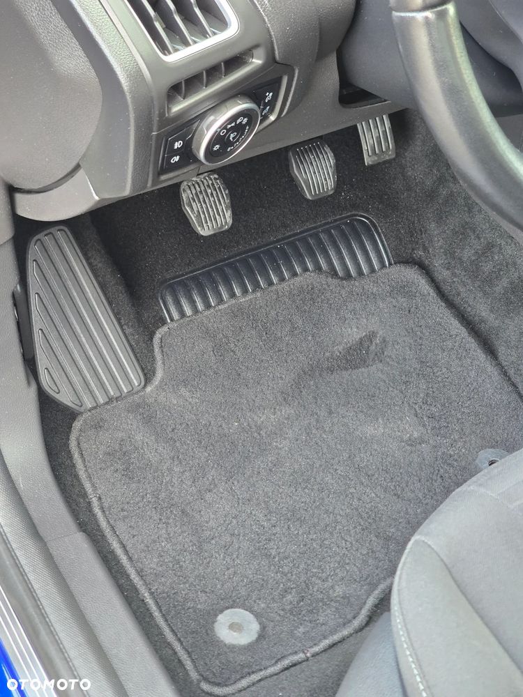 Ford Focus 1.0 EcoBoost 99g Titanium - 11