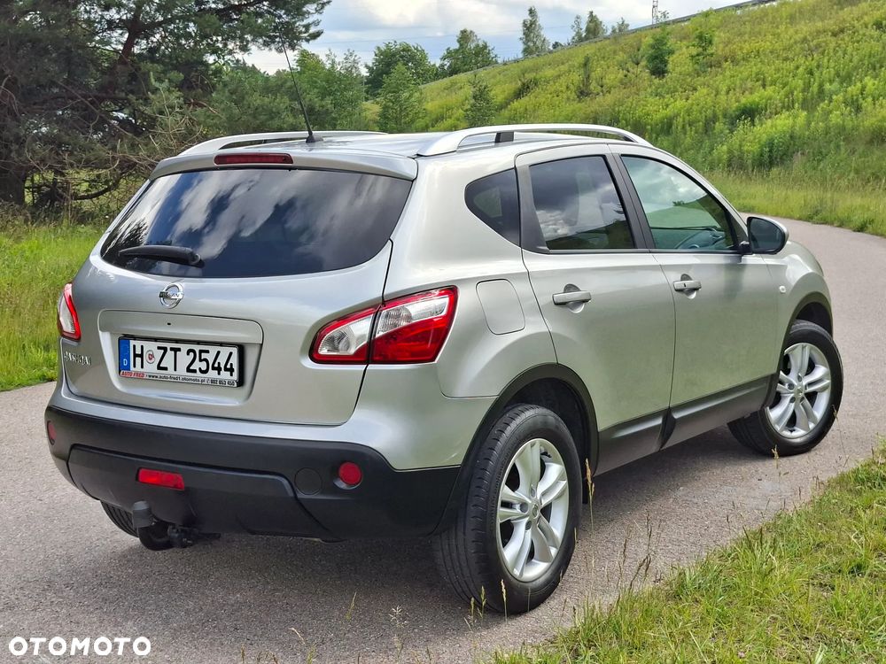 Nissan Qashqai - 15