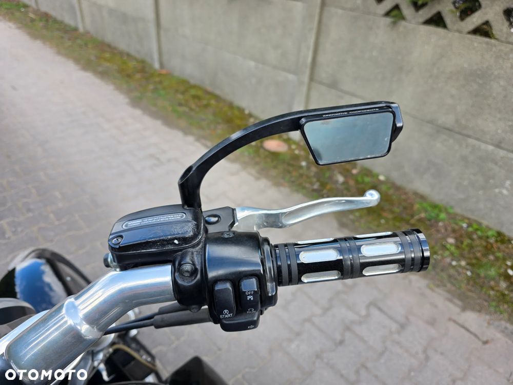 Harley-Davidson V-Rod Muscle - 16