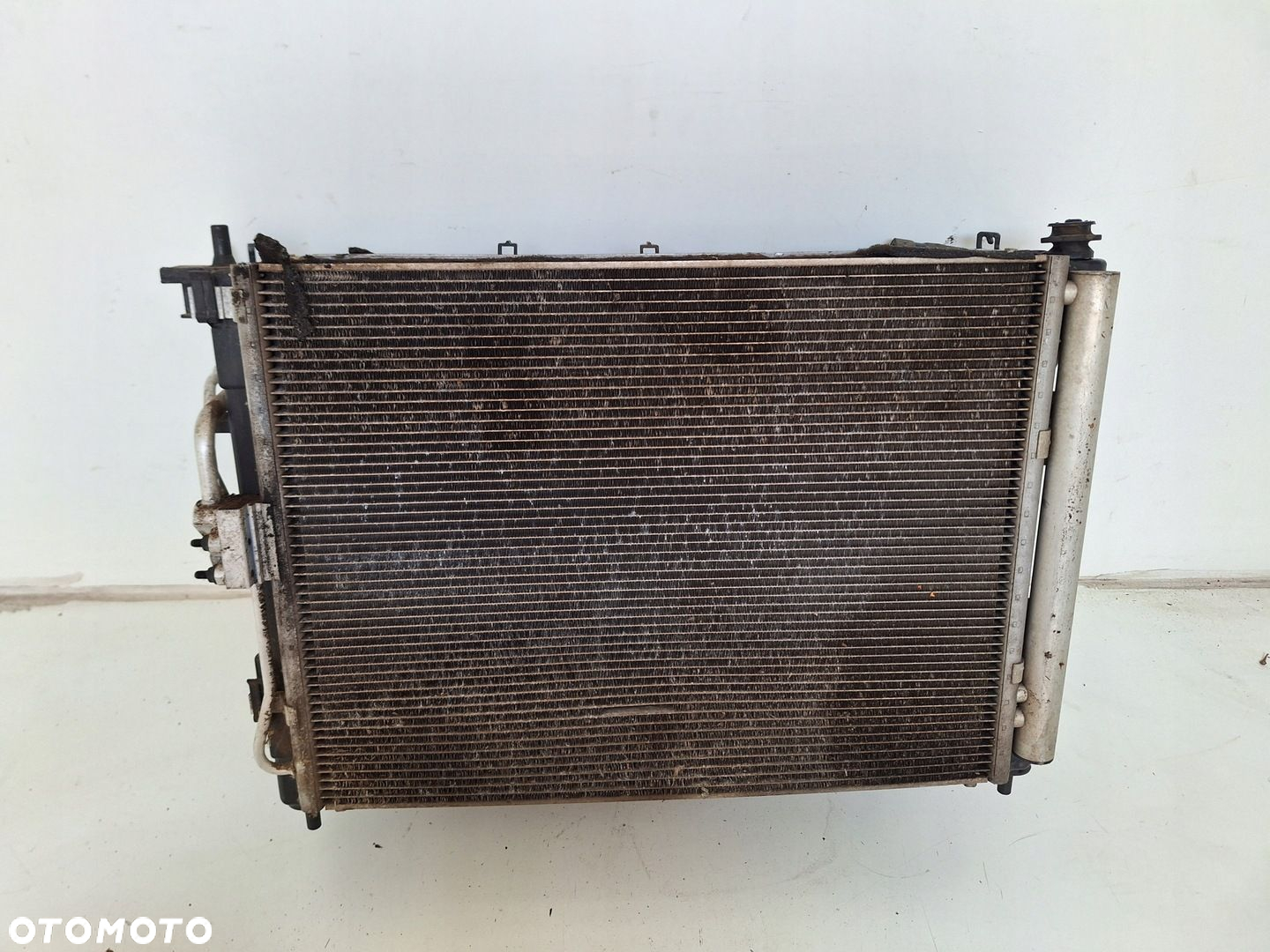 KOMPLET CHLODNIC WENTYLATOR CEED II 1.6 CRDI 12- OE - 4