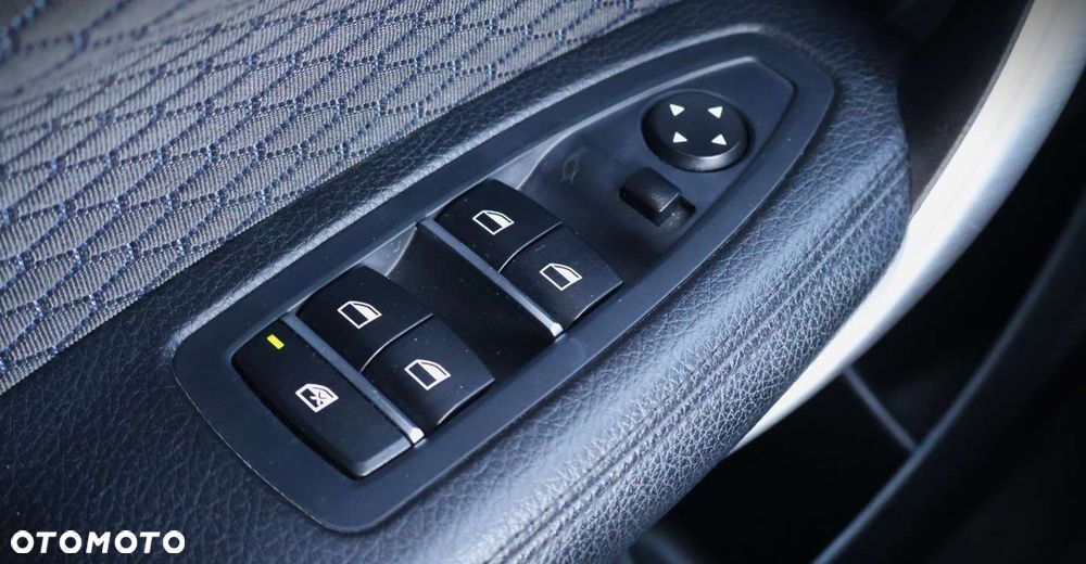 BMW Seria 1 - 20