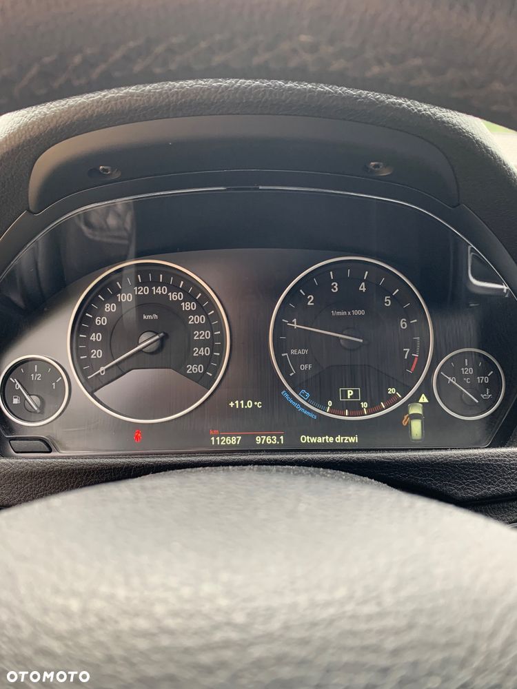 BMW Seria 3 320i Advantage - 17