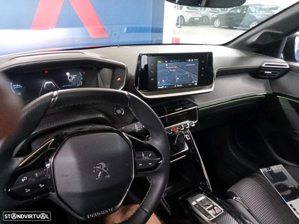 Peugeot e-208 50 kWh GT Pack - 5