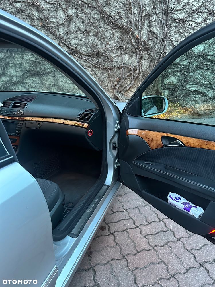 Mercedes-Benz Klasa E - 5