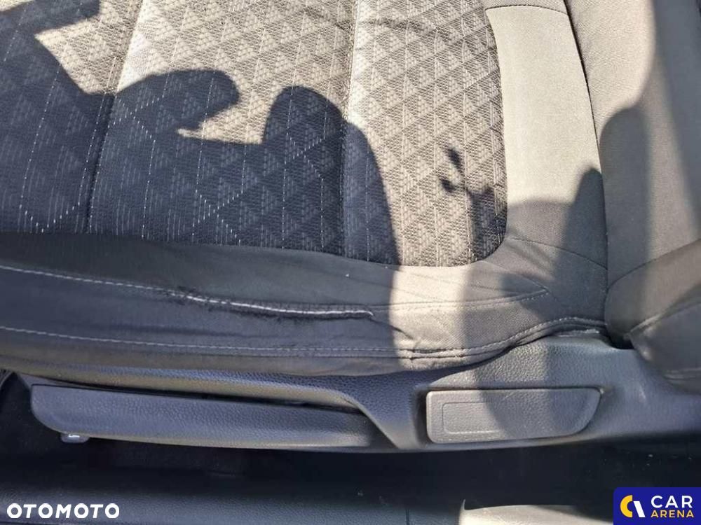 Kia Rio - 18