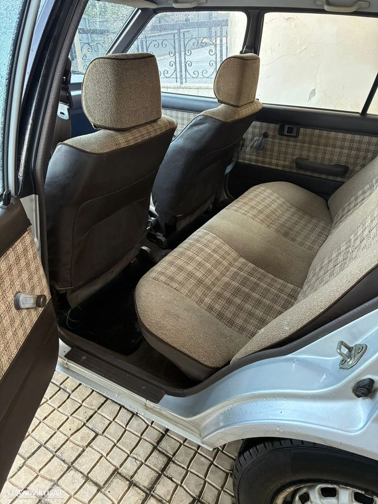 Toyota Corolla Sedan 1.3 Silver Line - 11