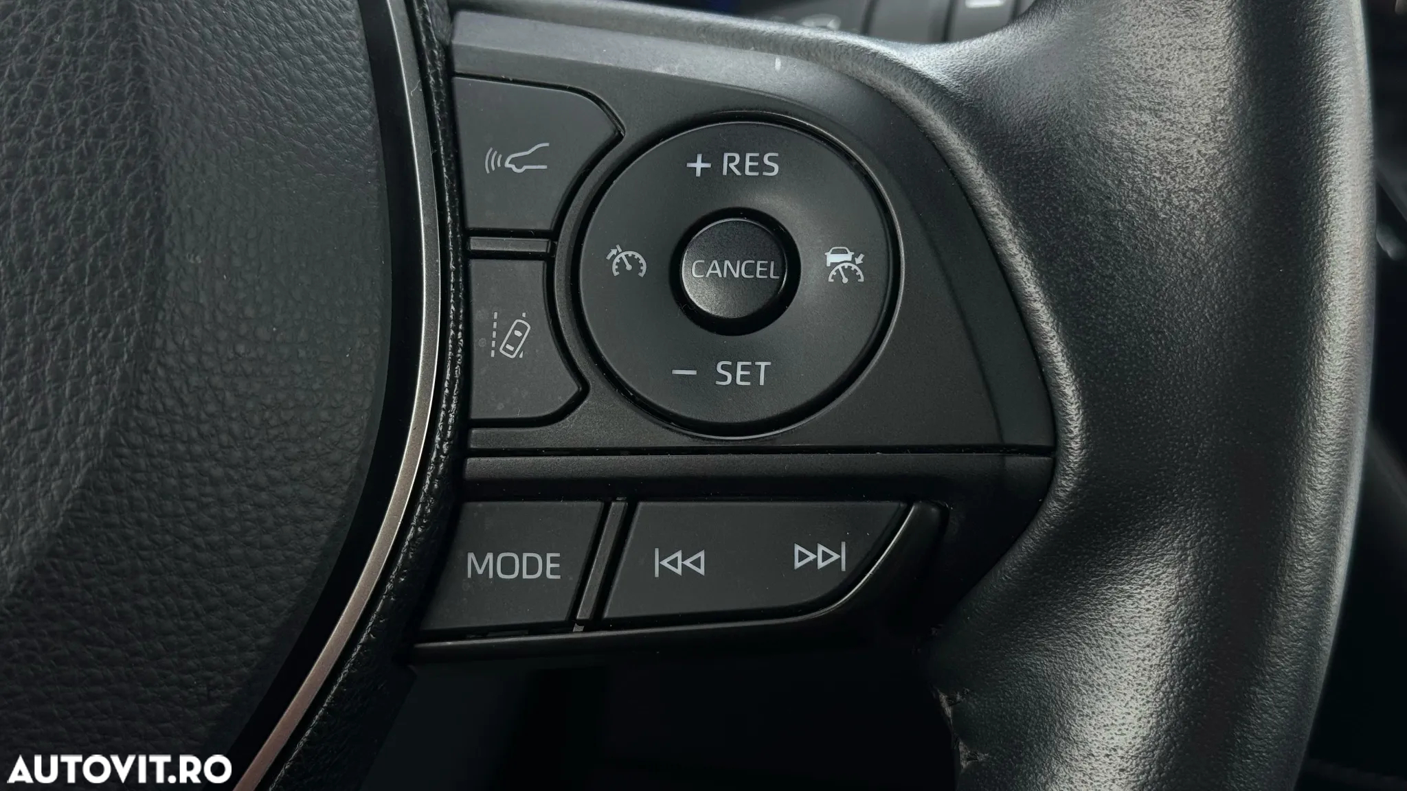 Toyota Corolla 1.8 Hybrid GR Sport - 22