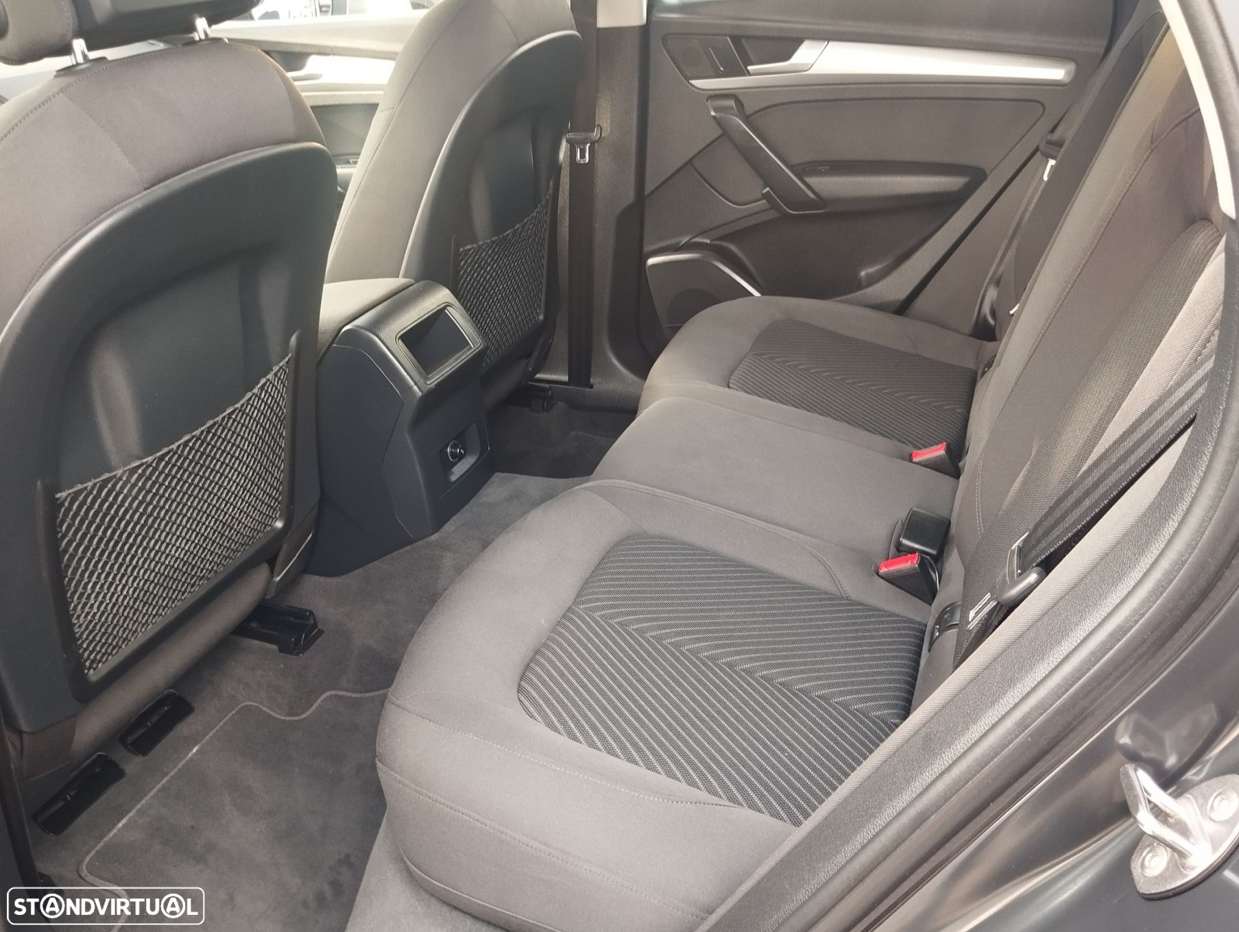 Audi Q5 2.0 TDi Advance - 6