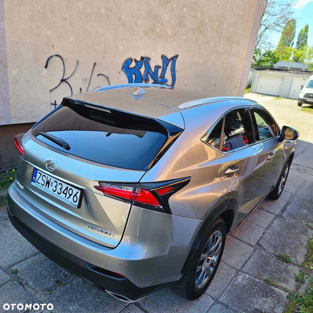 Lexus NX 200t AWD Luxury Line - 7