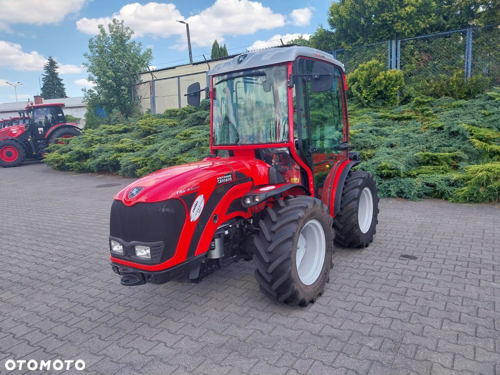 ANTONIO CARRARO TRX 5800 YANMAR 51,5KM Obracany kokpit i fotel 4 cylindry 2091cm3 - 3
