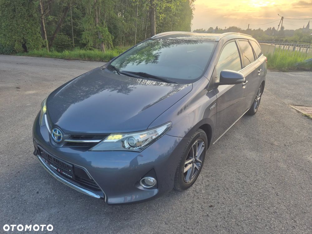 Toyota Auris 1.8 HSD Luna - 13