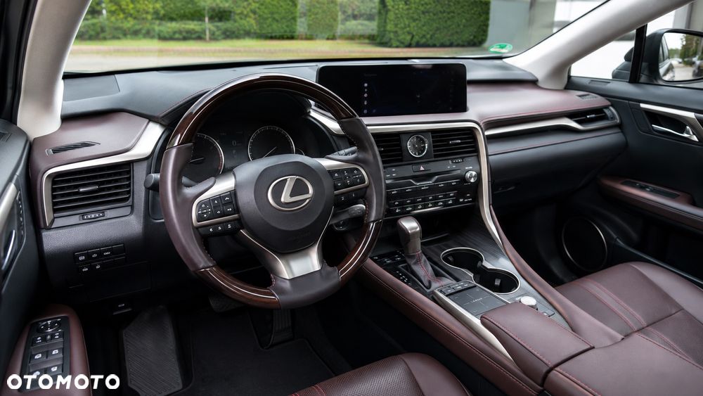 Lexus RX - 16