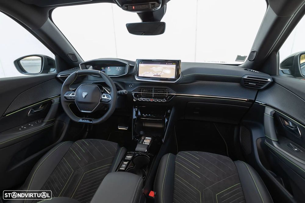 Peugeot e-2008 50 kWh GT — fotografia 6