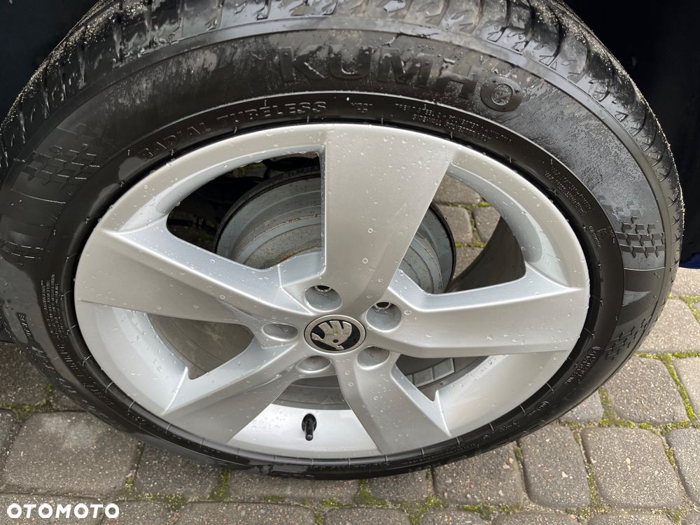 Skoda Fabia 1.0 MPI Cool Plus - 18