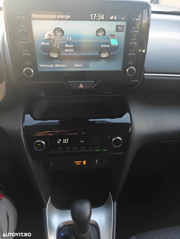 Toyota Yaris Cross 1.5 VVT-i HSD 4x2 Active - 6