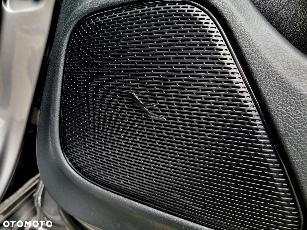 Mercedes-Benz CLA - 13