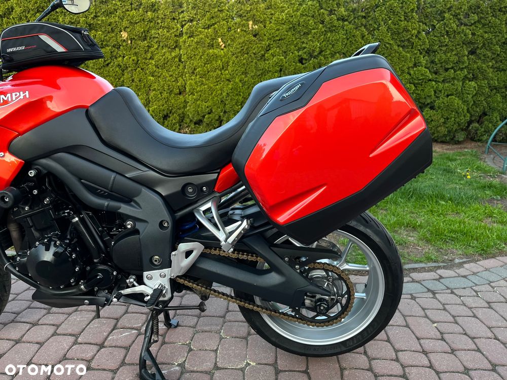 Triumph Tiger - 27