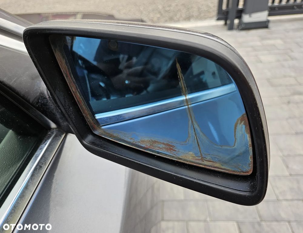 BMW Seria 5 - 36