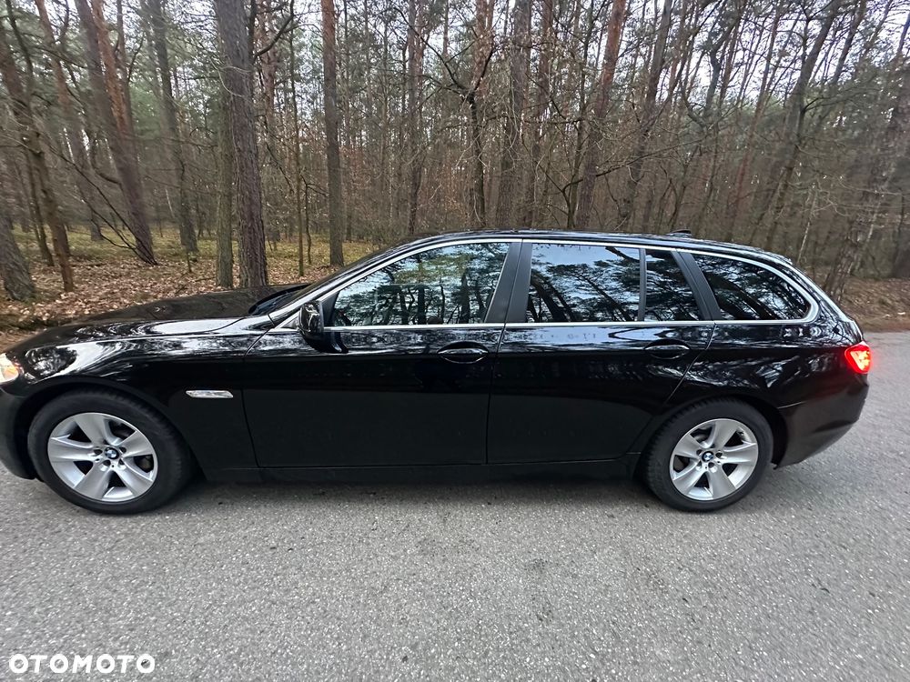 BMW Seria 5 520d - 4