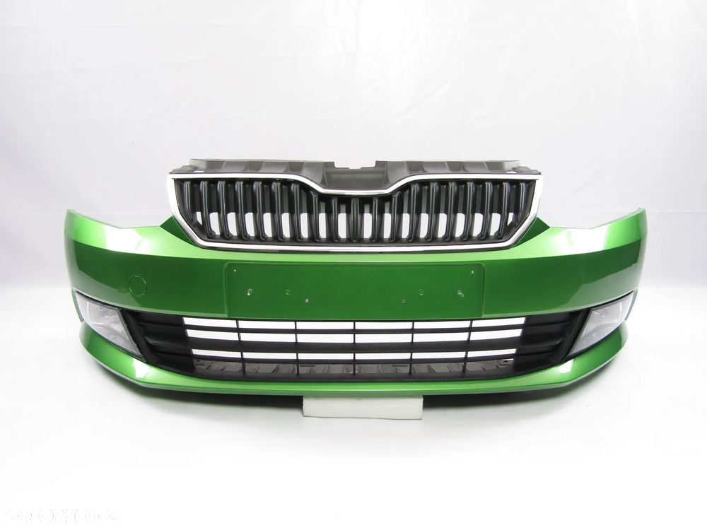 Zderzak przedni Skoda Fabia 6V 15 - 18 Lakier LF6Z - 6