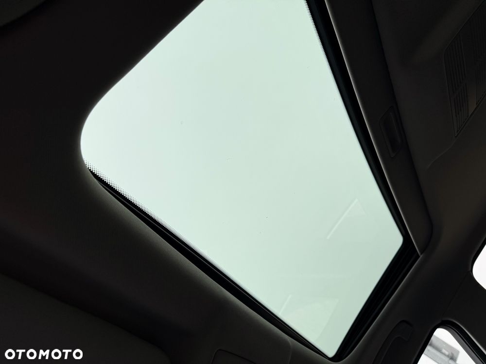 BMW Seria 5 525i Edition Exclusive - 23