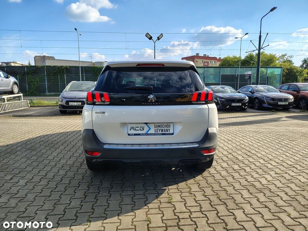 Peugeot 5008 1.6 BlueHDI Allure S&S EAT6 - 6