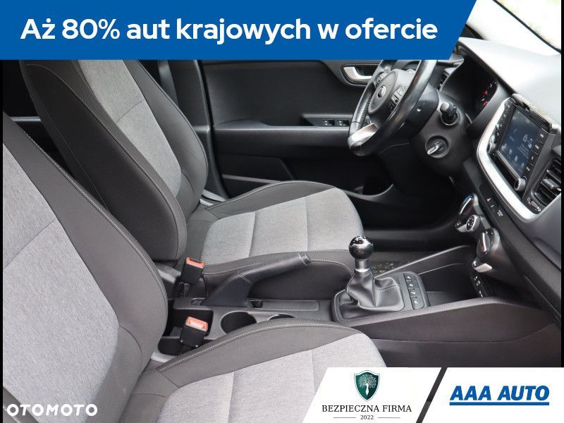 Kia Stonic - 10