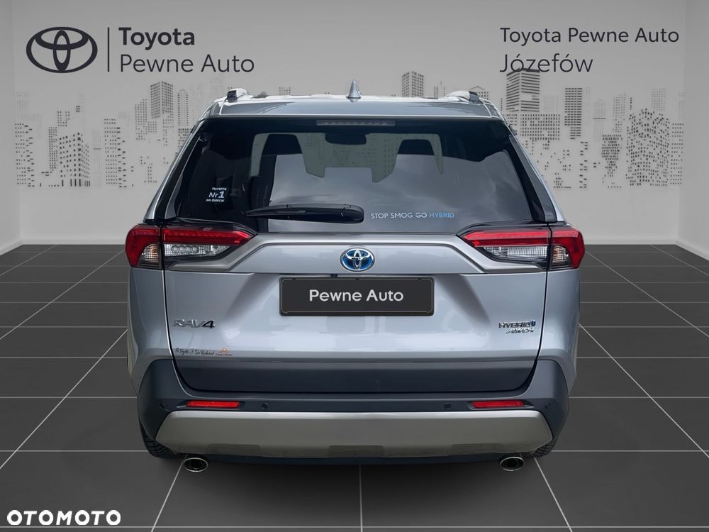 Toyota RAV4 - 7