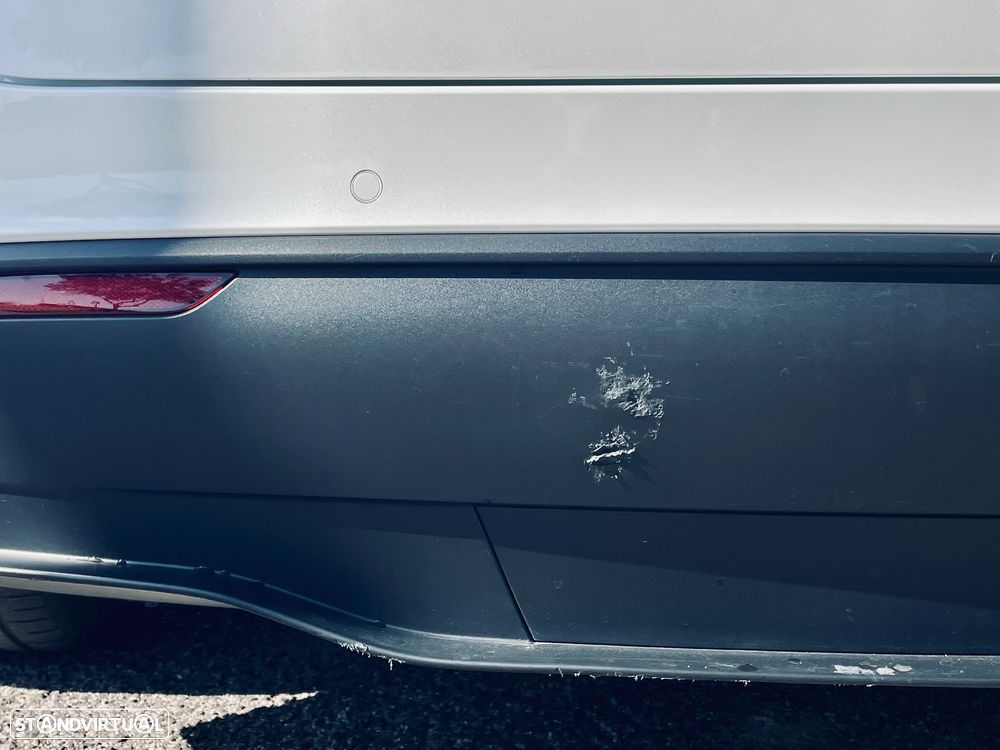 Tesla Model Y Long Range Tração Integral - 10