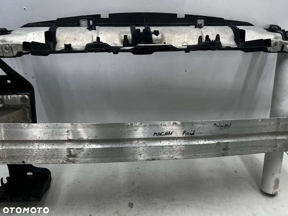 Pas przedni Porsche Macan I 95b LIFT 18r.- prawy przedni okular intercoolera ślizg reflektora wzmocn - 3