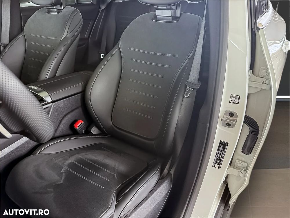 Mercedes-Benz GLC 200 4Matic 9G-TRONIC AMG Line Advanced - 16