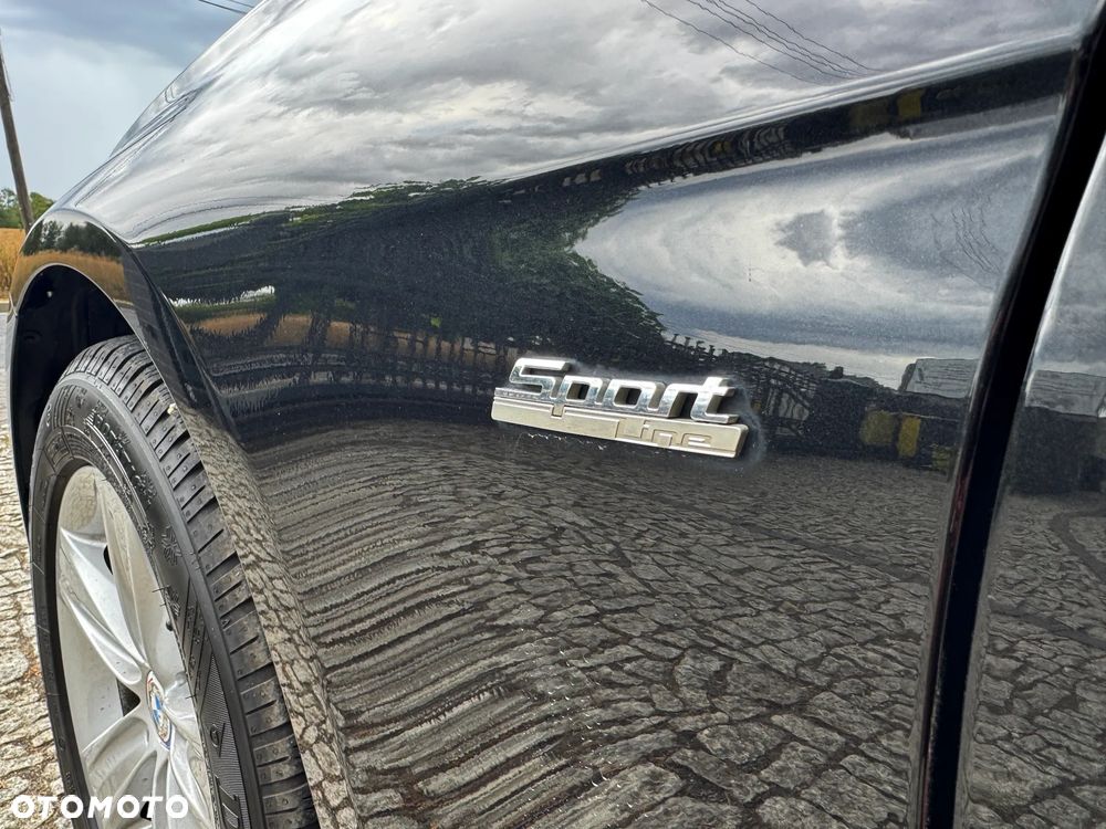 BMW Seria 3 320d Sport Line Shadow - 14