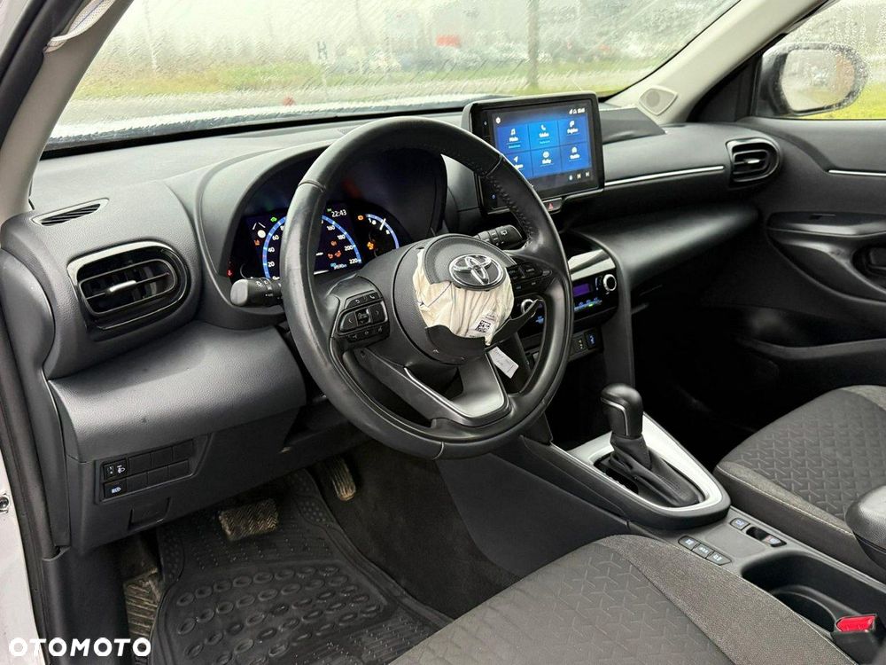 Toyota Yaris Cross Hybrid 1.5 Comfort - 12