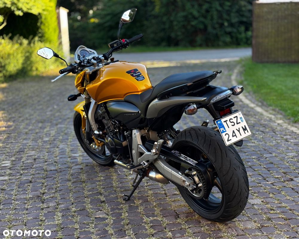 Honda Hornet - 5