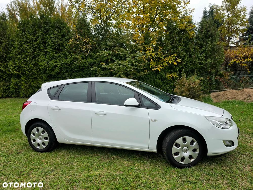 Opel Astra 1.4 Selection - 17