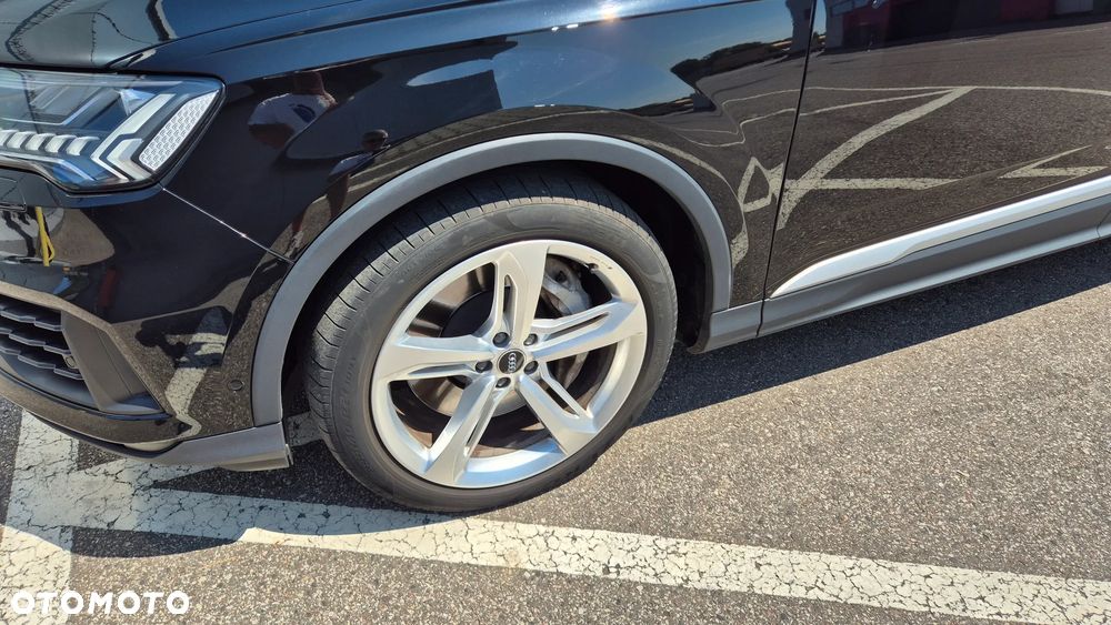 Audi Q7 55 TFSI e Quattro Tiptronic - 21
