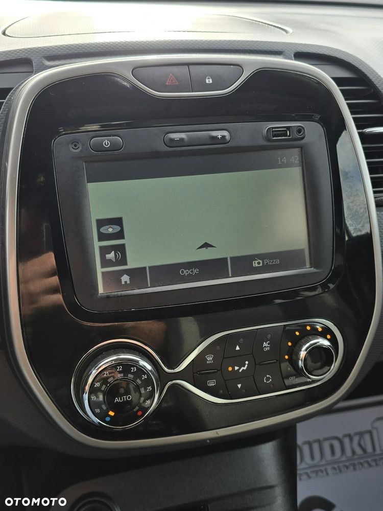Renault Captur - 30