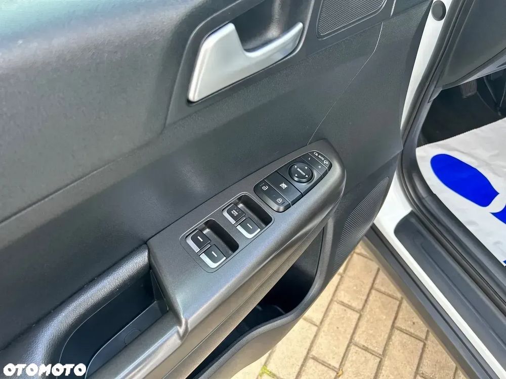 Kia Sportage 1.6 GDI 2WD Attract - 16