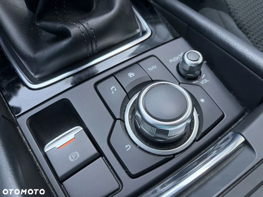 Mazda 3 2.0 Skyenergy EU6 - 19