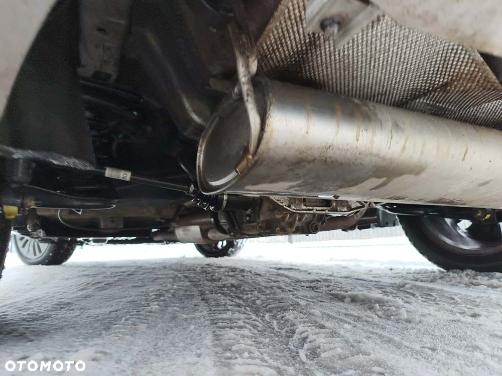 Suzuki SX4 Classic 1.6 VVT 4x4 Comfort - 10