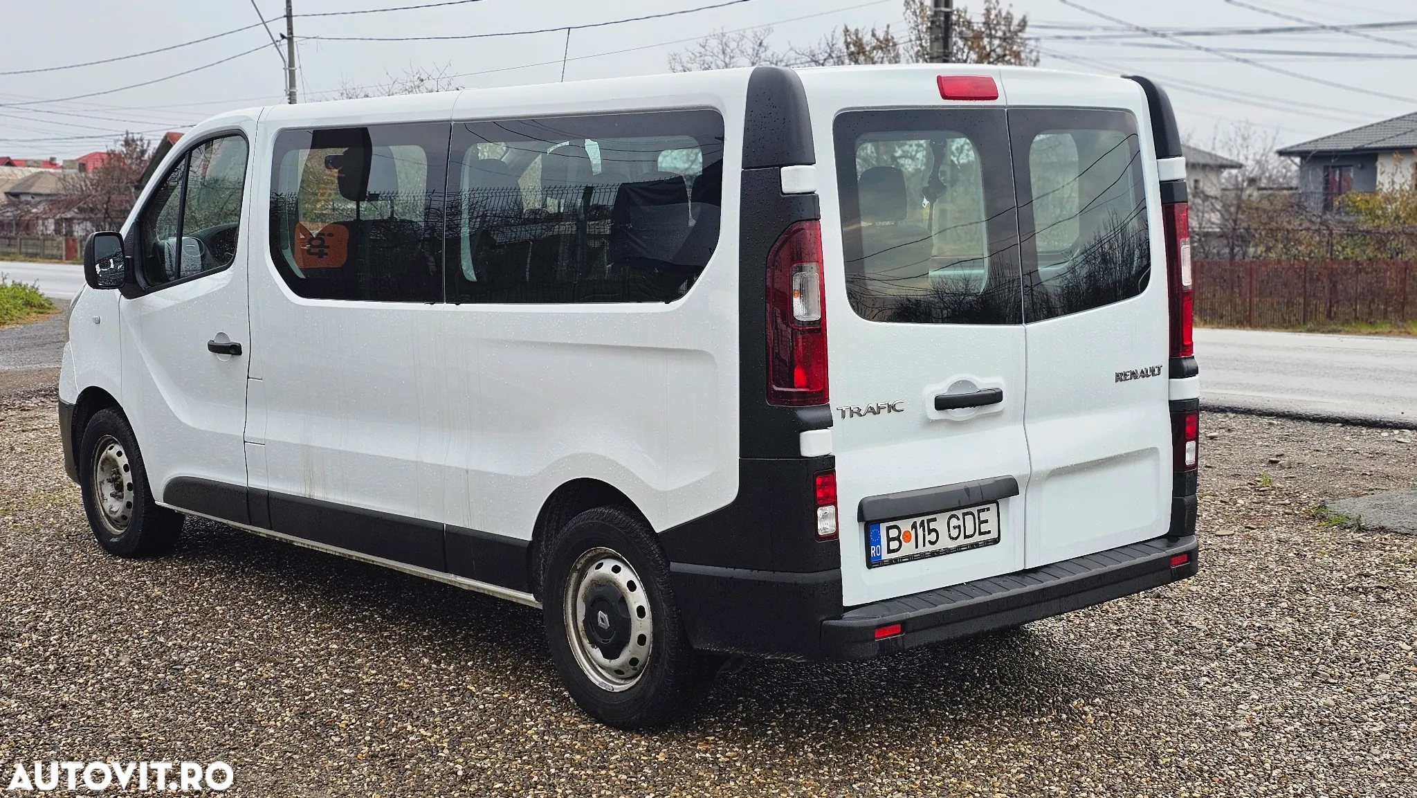 Renault Trafic - 16