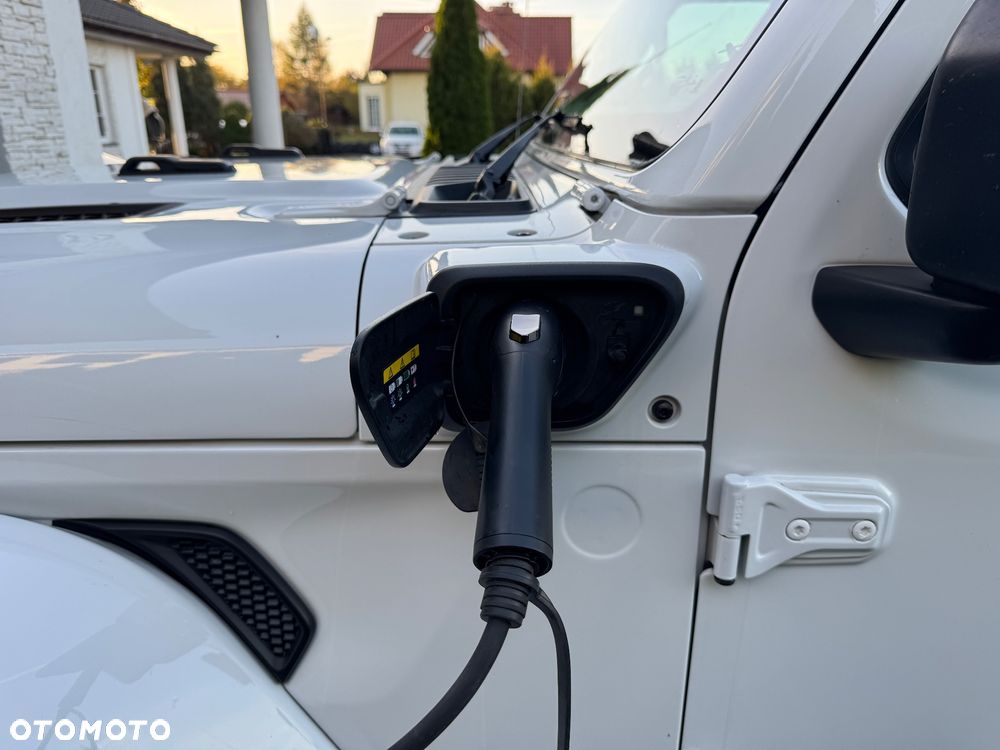 Jeep Wrangler Unlimited 2.0 4xe Plug-In Hybrid Hardtop Sahara - 18