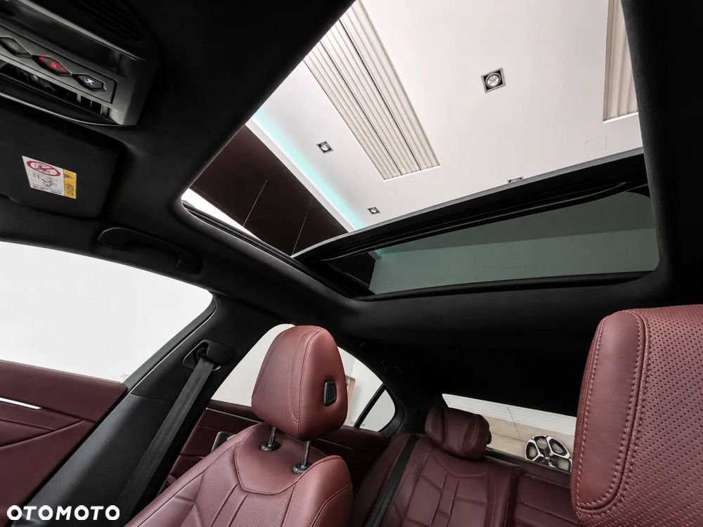 DS Automobiles DS 9 - 15